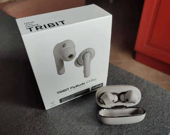 Revisión de los auriculares inalámbricos verdaderos Tribit FlyBuds C1 Pro