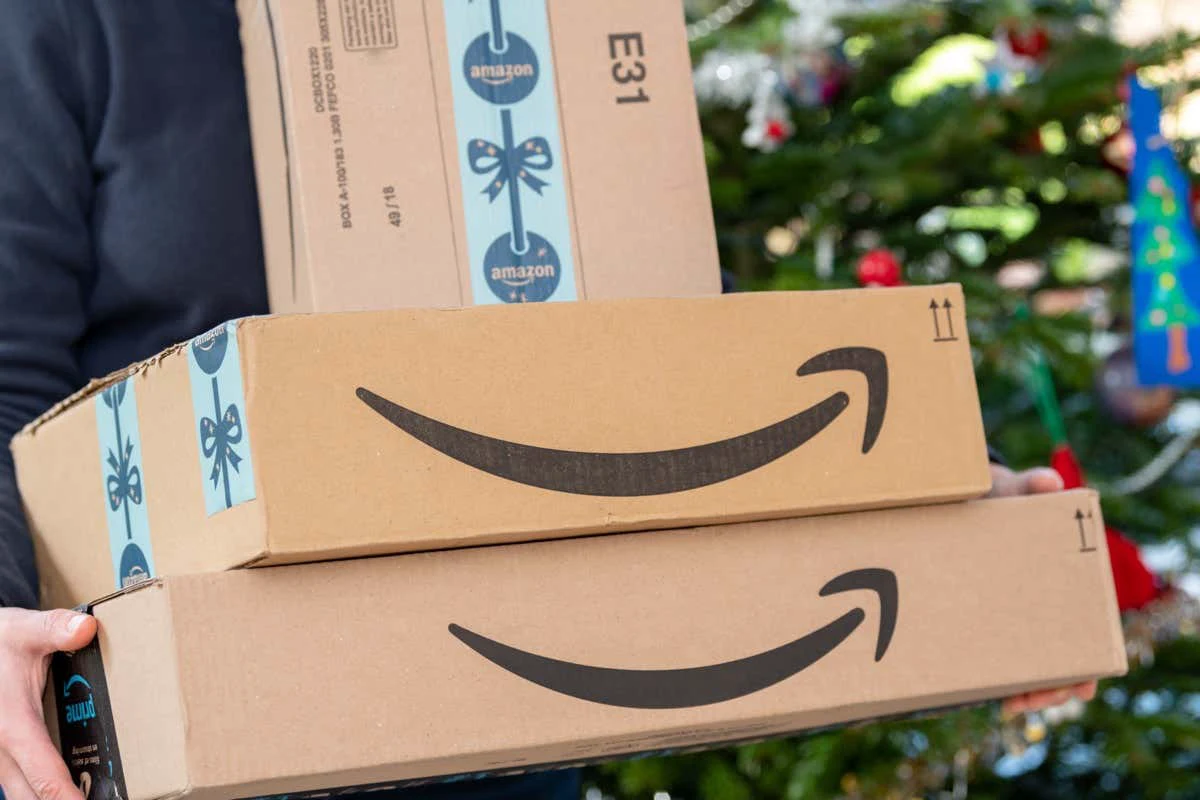 Cómo devolver paquetes de Amazon a través de UPS