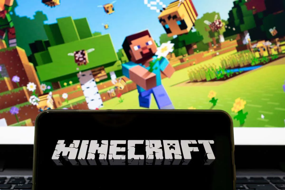 Cómo hacer una puerta de Redstone en Minecraft