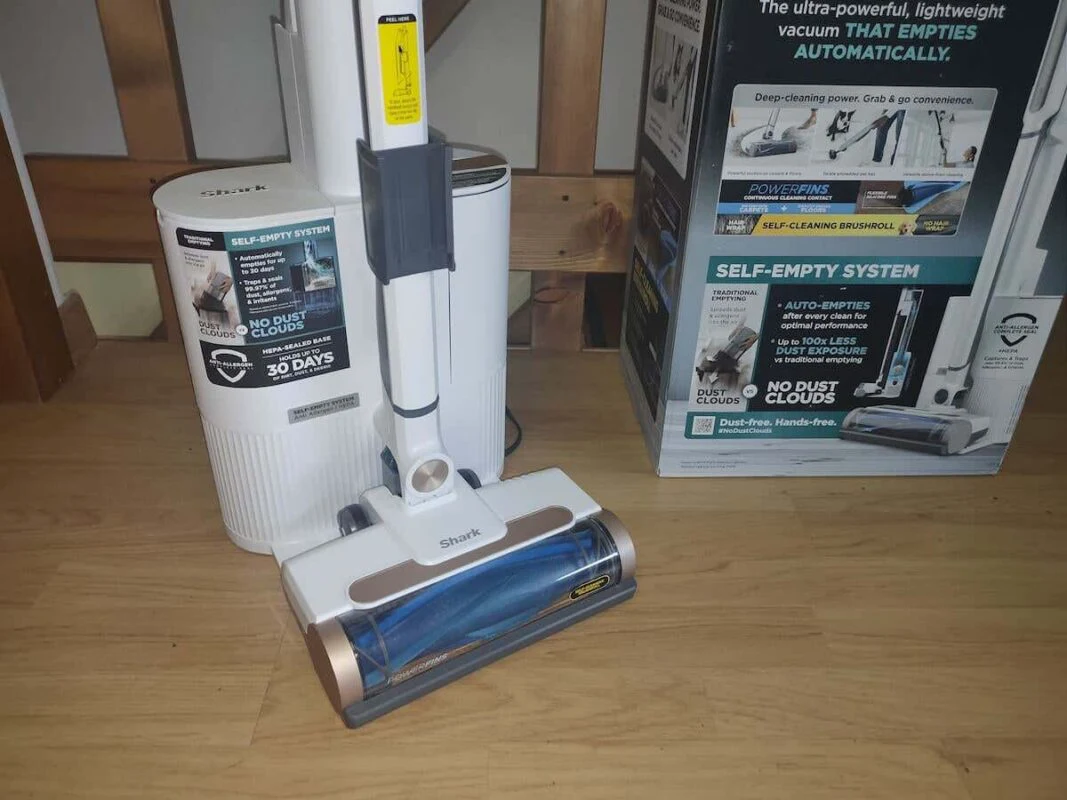 Revisión de la aspiradora del sistema de autovaciado Shark Wandvac